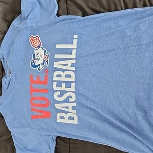 Iowa Caucuses (Cubs) Vote.Baseball shirt. Men's Size Small. New with tags.